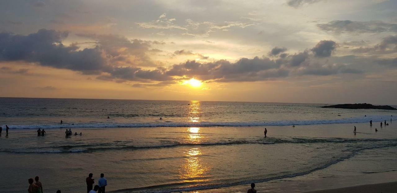 Zen House Hotel Kovalam Bagian luar foto